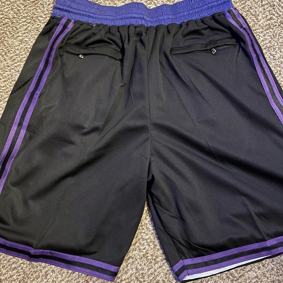 Just Don H.C. L.A. Lakers Basketball Shorts 🏀 - Picture 5 of 6